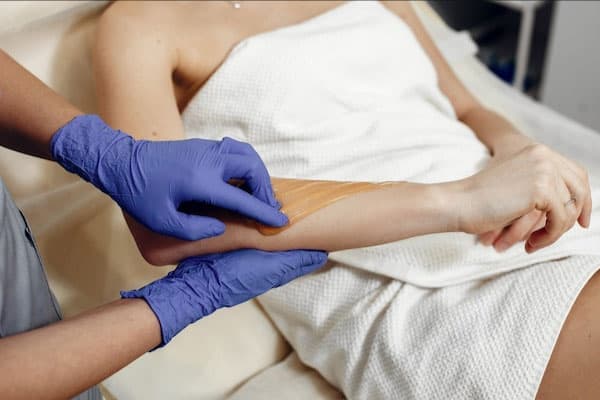 Half Hands - Parul Beauty Salon